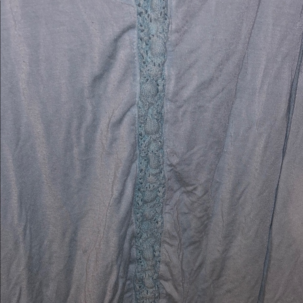 Tank - Picture 2 of 4